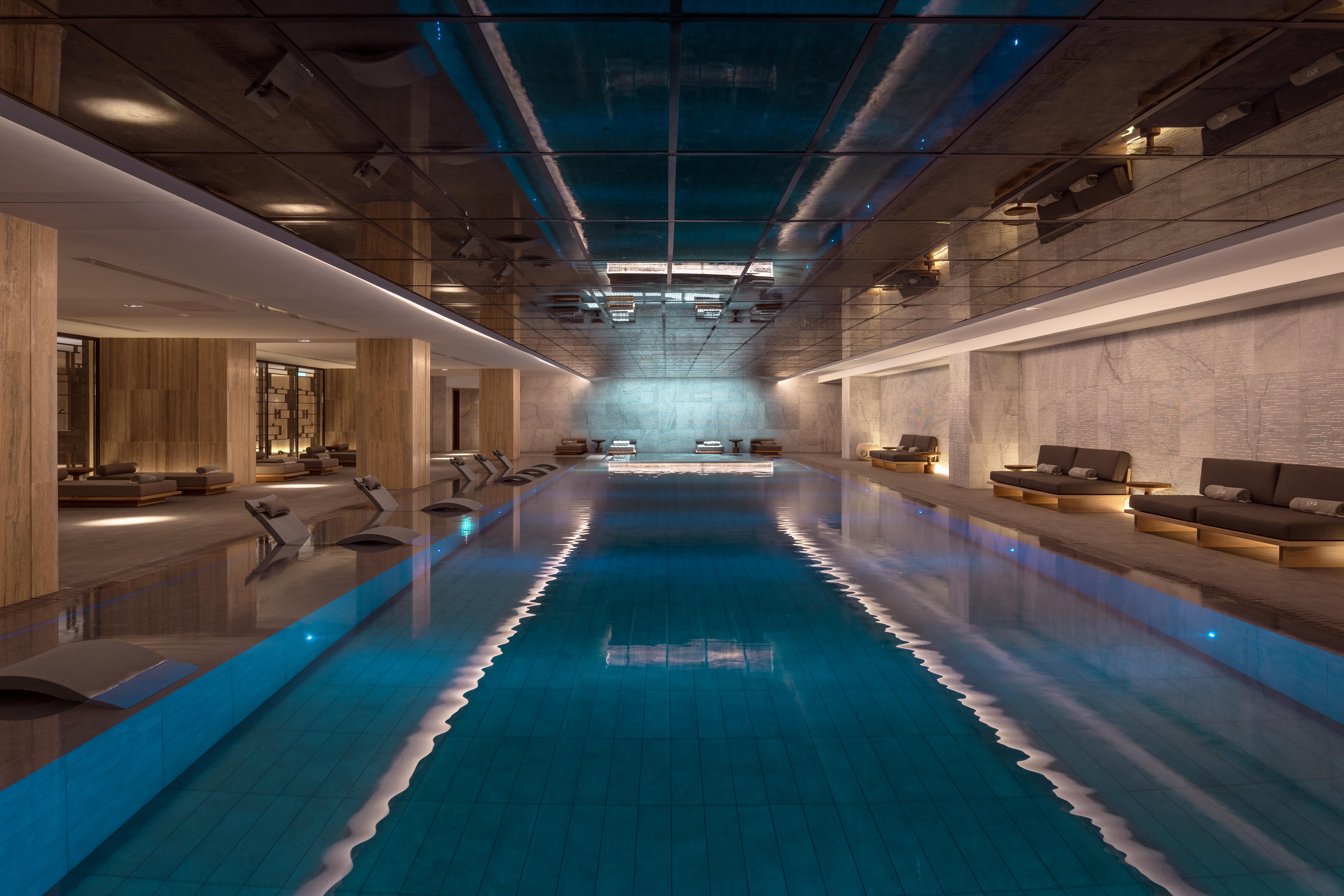 Amara - Sea Your Only View™ Limassol Eksteriør billede The pool at the Mandarin Oriental, Munich