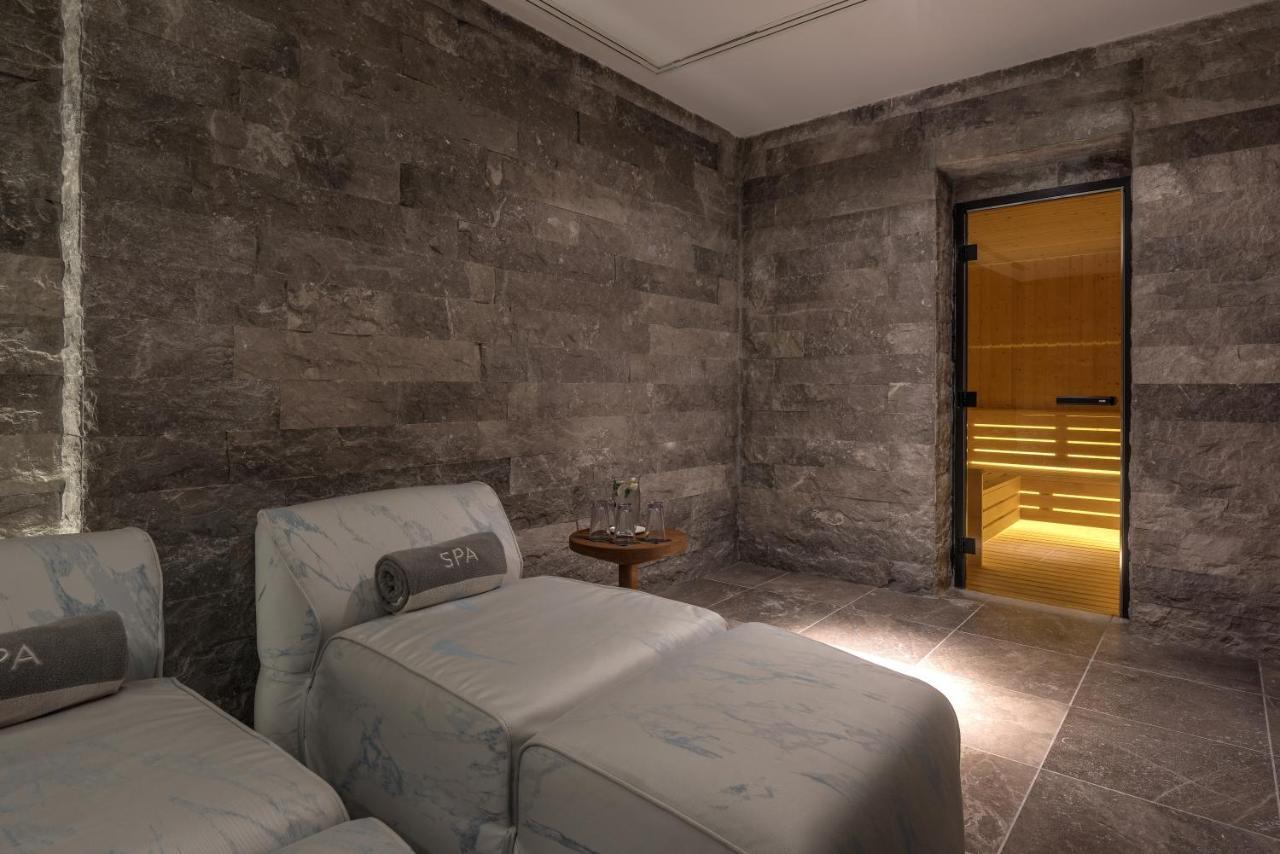 Amara - Sea Your Only View™ Limassol Eksteriør billede A steam room